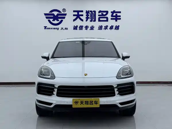 Porsche Cayenne 2023