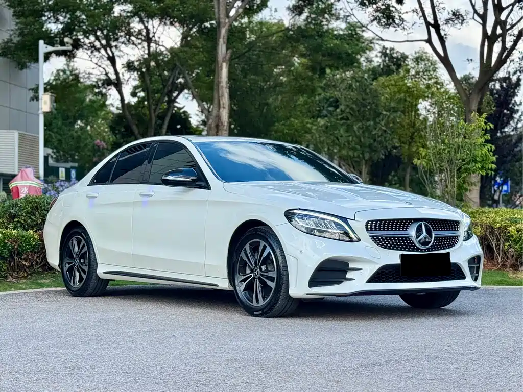Mercedes-Benz C-Class 2019 — фото 3