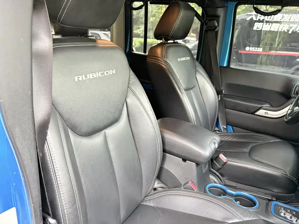 Jeep Wrangler 2017 — фото 15