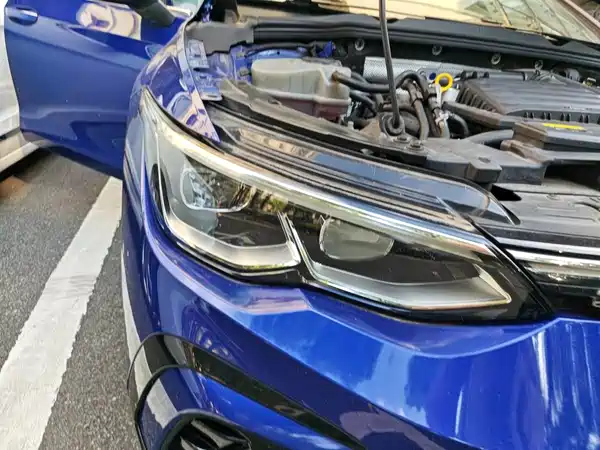 Volkswagen Golf 2021