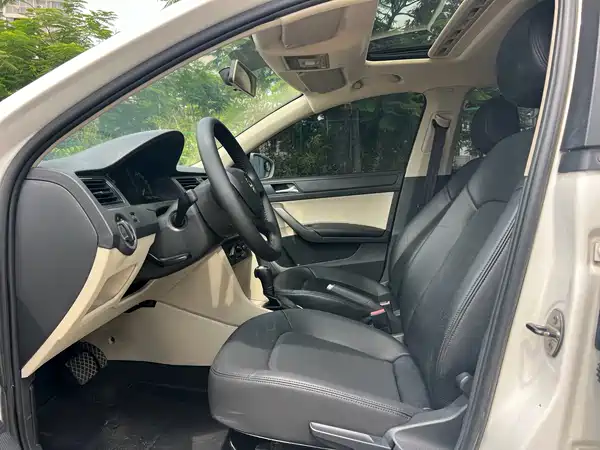 Skoda Rapid 2014