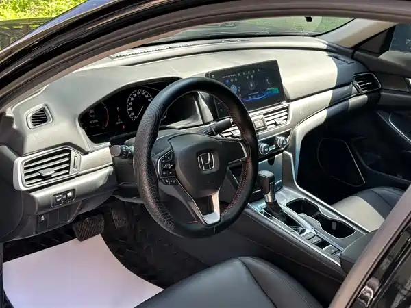 Honda Accord 2022
