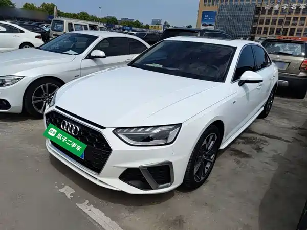 Audi A4L 2020