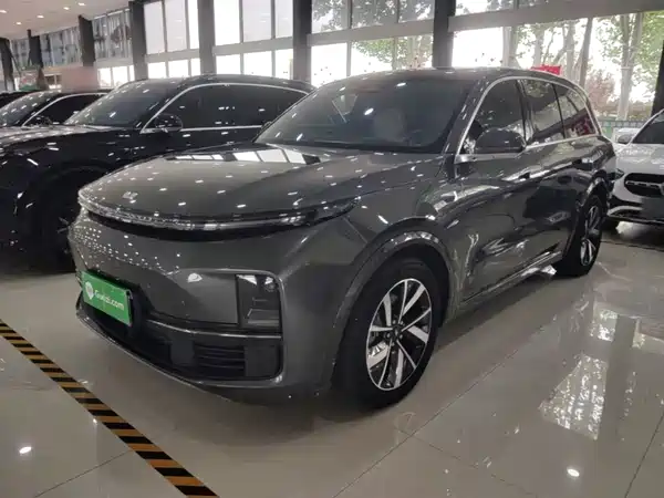 Li Auto L8 2023