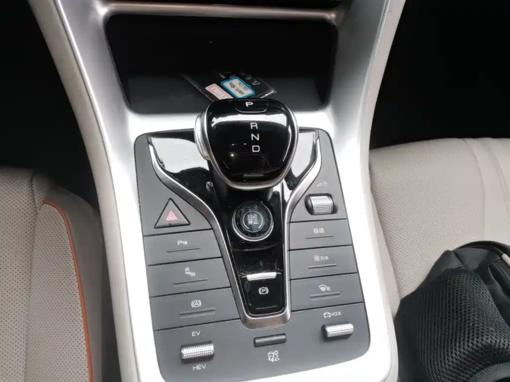 BYD Song Pro New Energy 2023 — фото 14