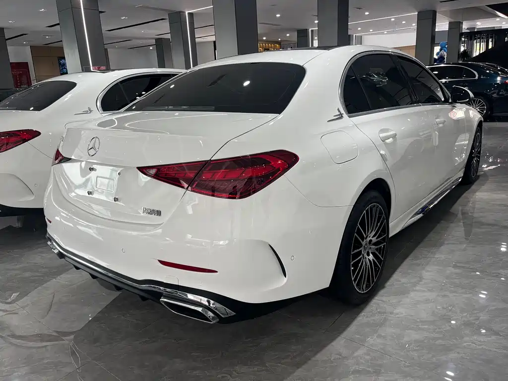 Mercedes-Benz C-Class 2022 — фото 9