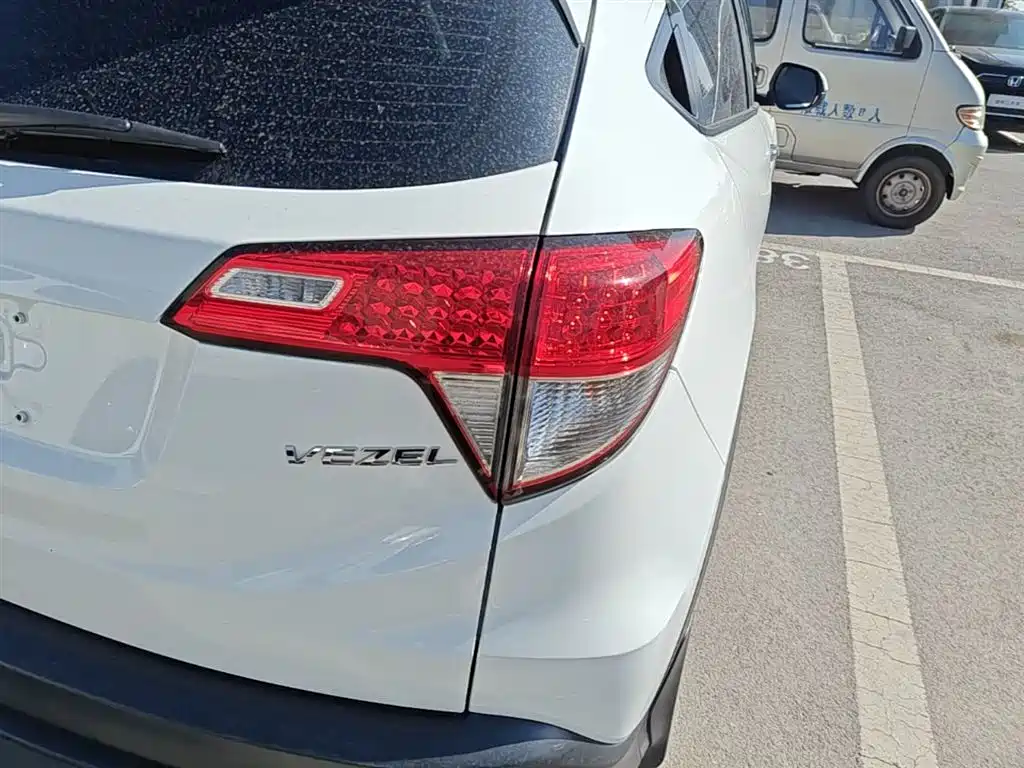Honda Vezel 2021 — фото 8