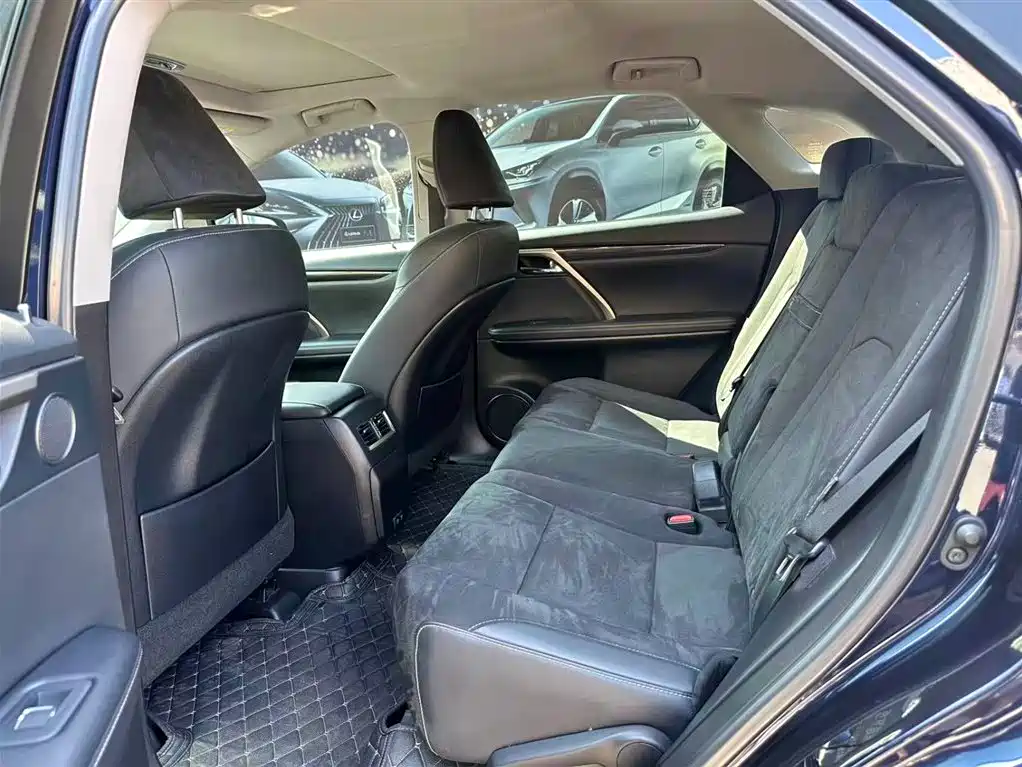 Lexus RX 2020 — фото 11
