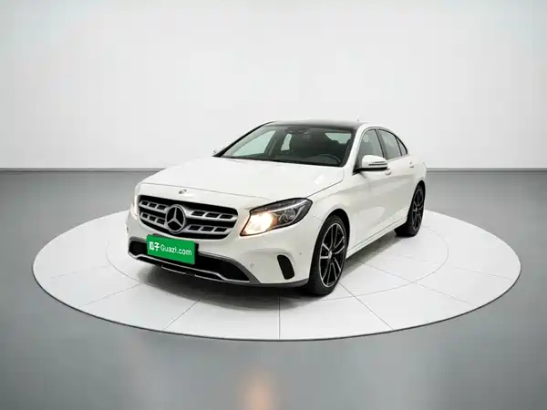 Mercedes-Benz GLA 2018