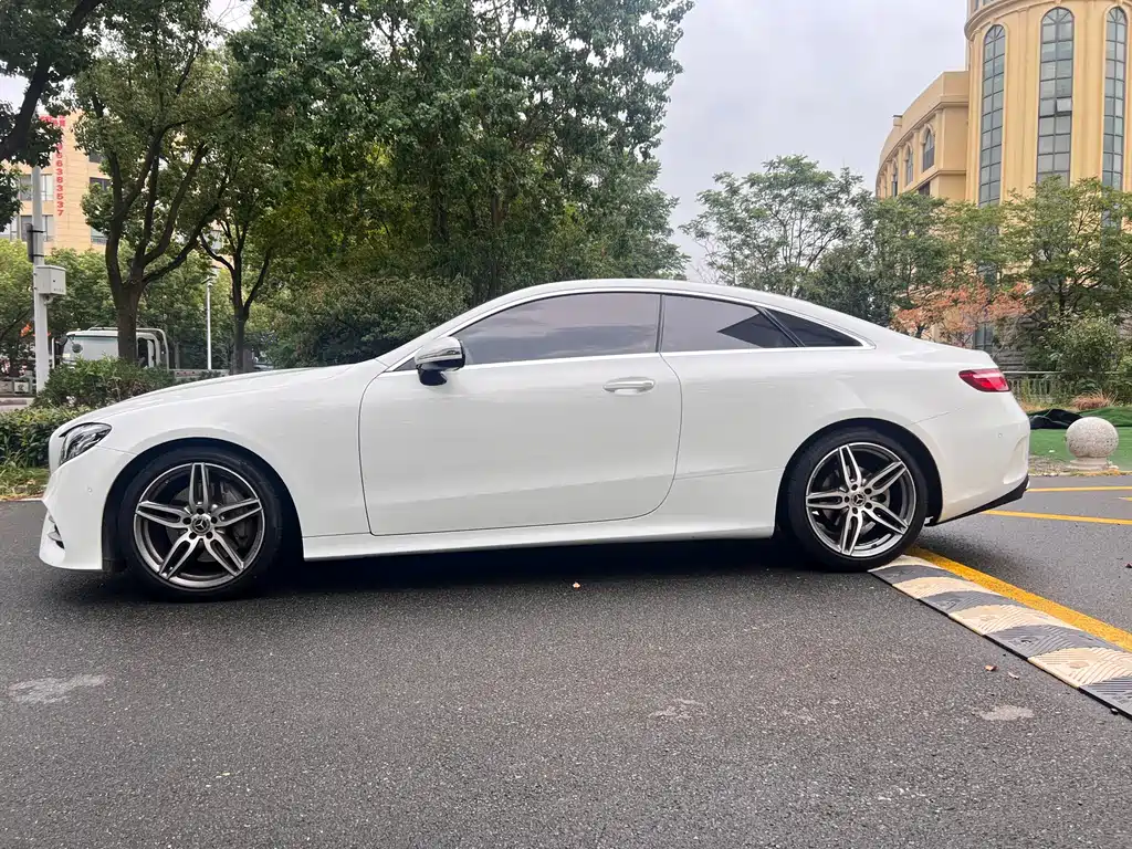 Mercedes-Benz E-Class 2020