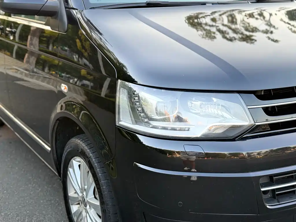 Volkswagen Multivan 2015 — фото 6