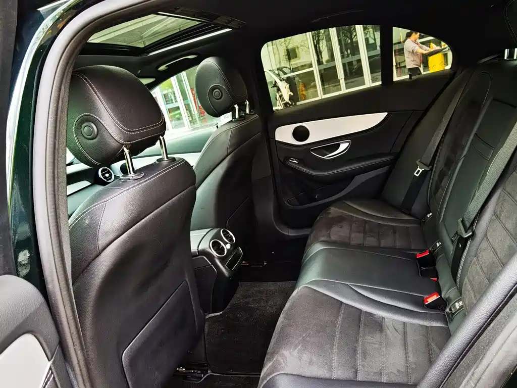 Mercedes-Benz C-Class 2020 — фото 9