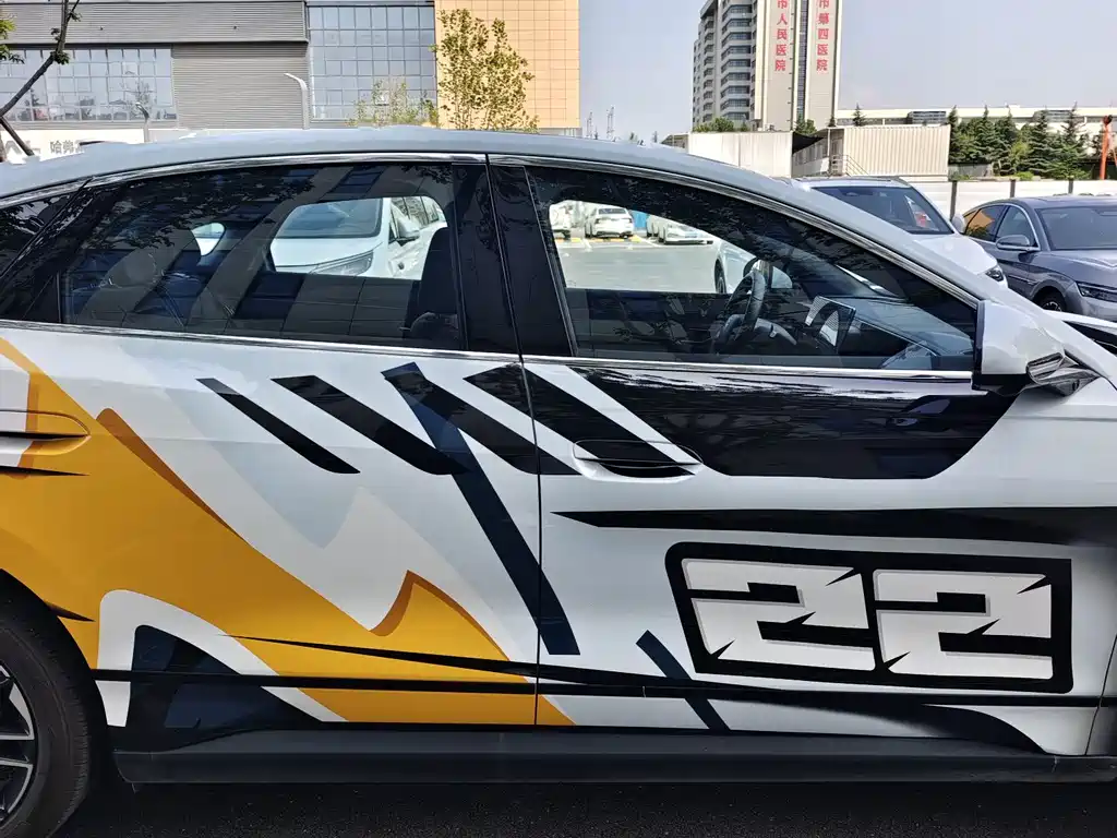 BYD Qin L 2025 — фото 20
