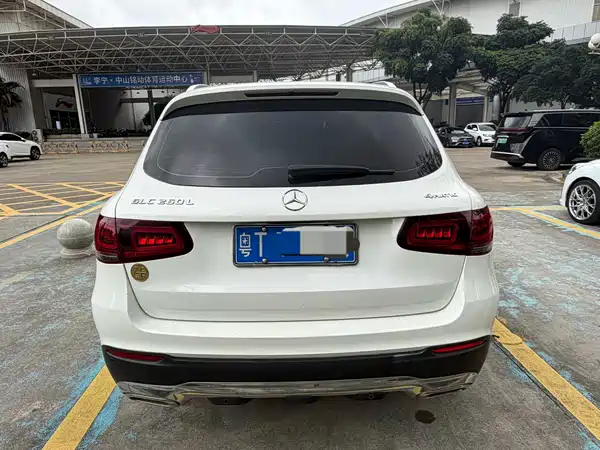 Mercedes-Benz GLC 2021