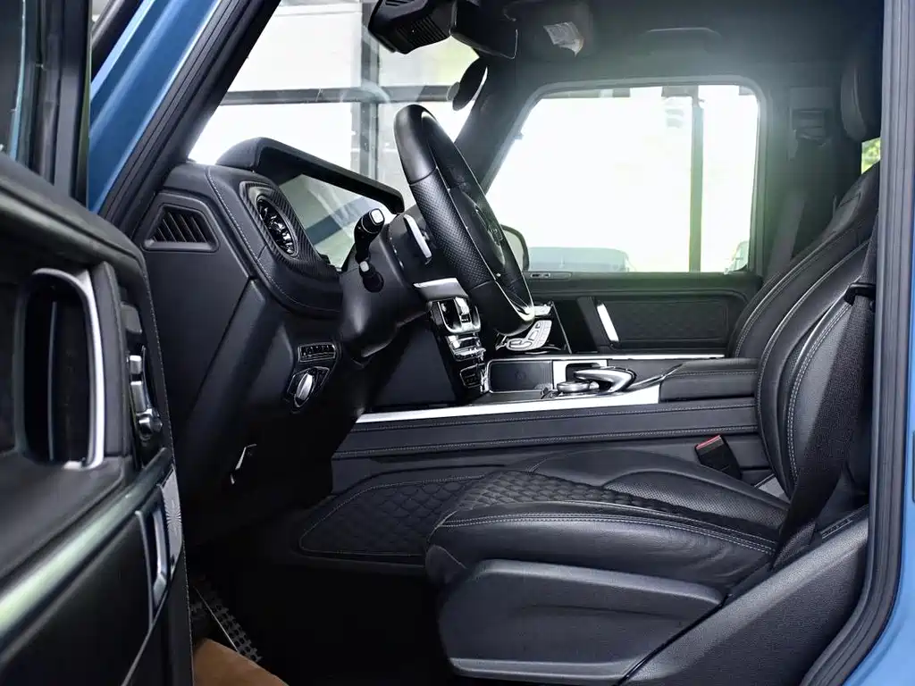 Mercedes-Benz G-Class 2025 — фото 12