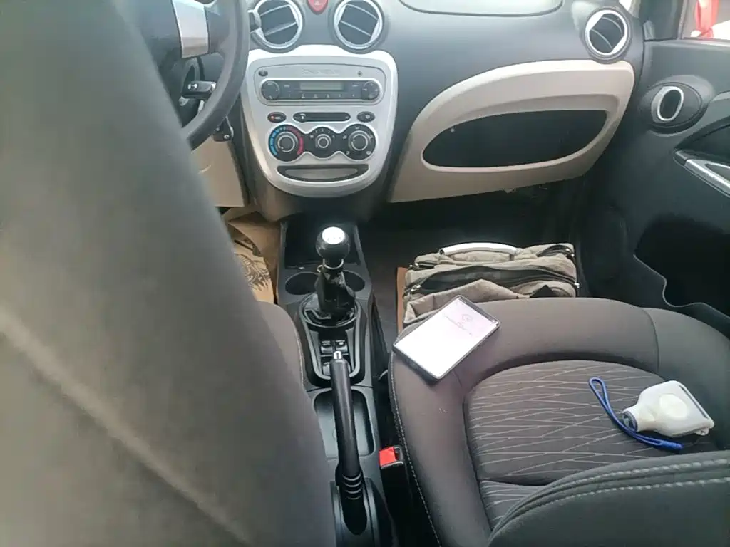 Changan Ben Ben MINI 2017 — фото 14