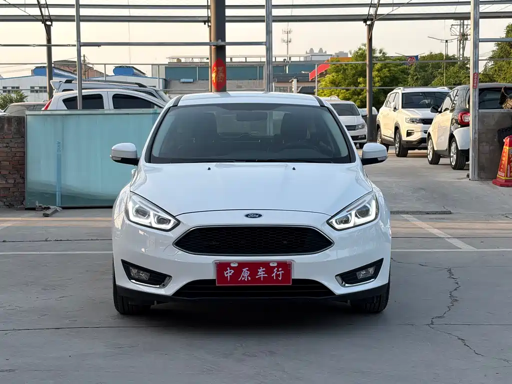 Ford Focus 2016 — фото 2