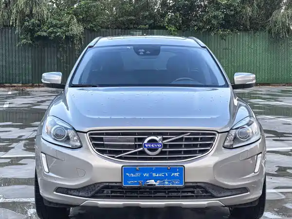 Volvo XC60 2015