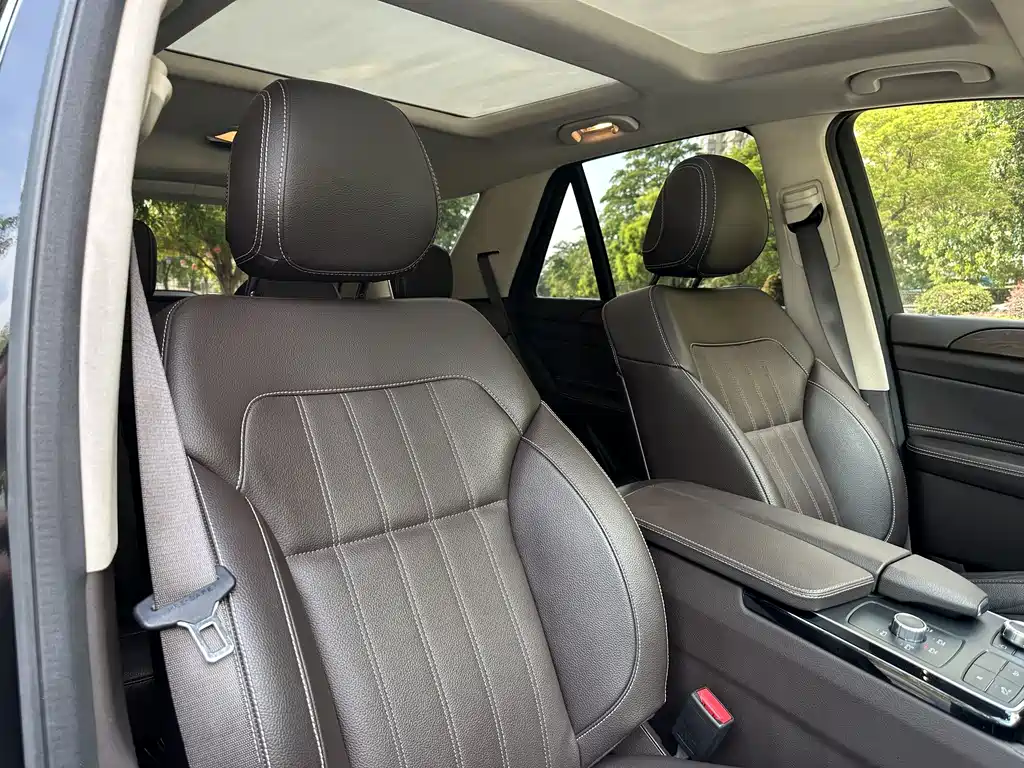 Mercedes-Benz GLE 2018 — фото 16