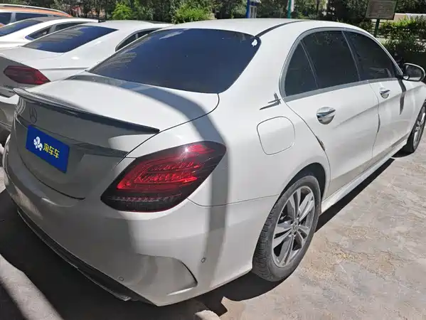 Mercedes-Benz C-Class 2020
