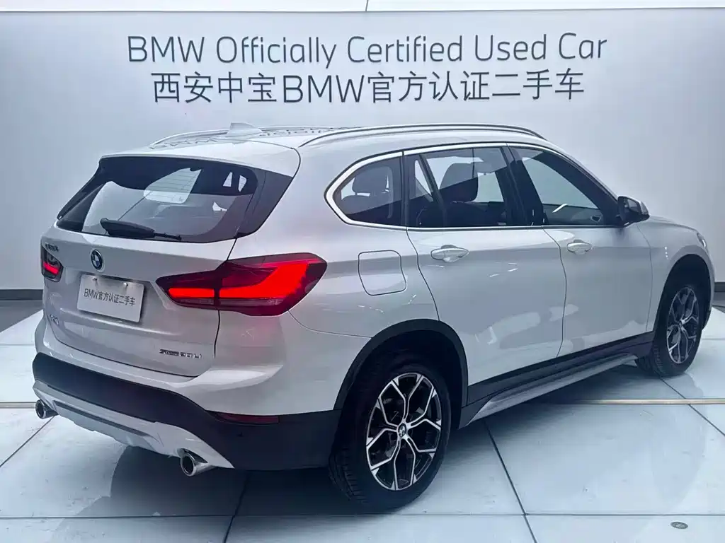 BMW X1 2021 — фото 5