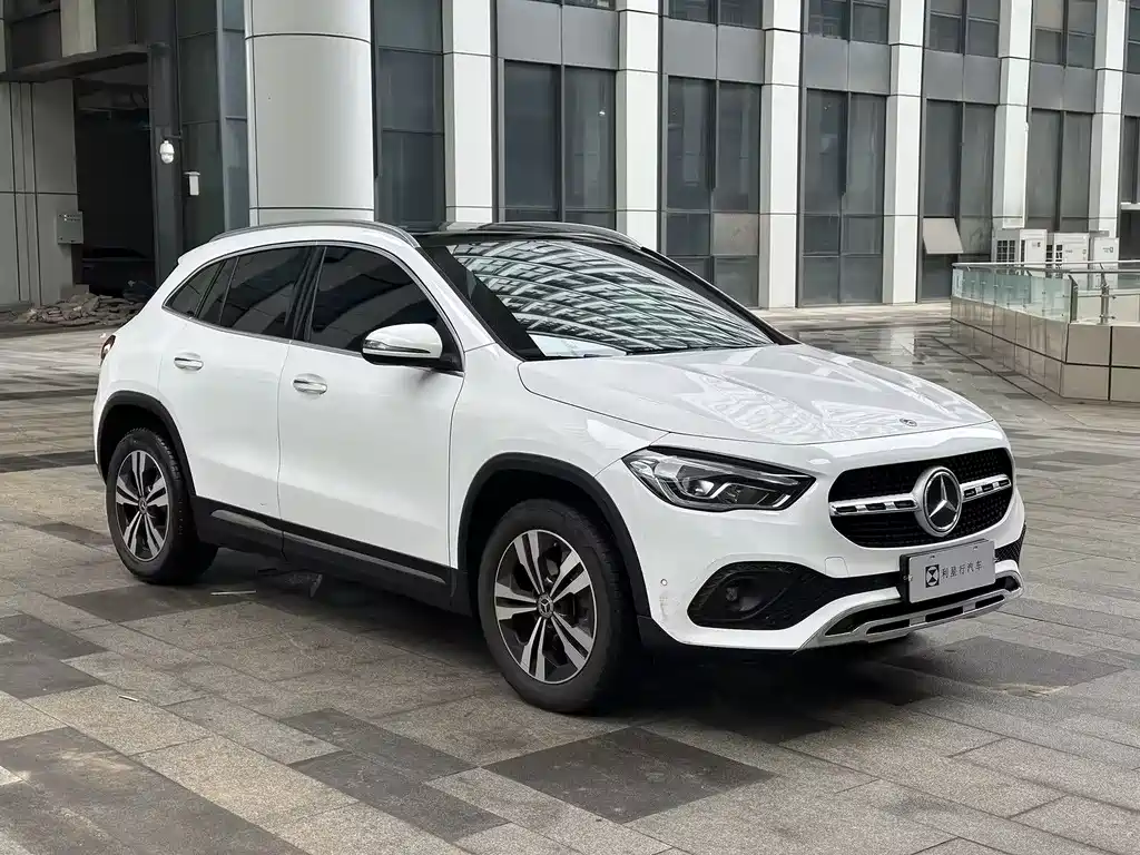 Mercedes-Benz GLA 2021 — фото 4