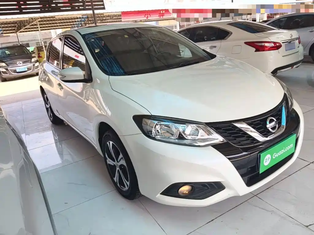 Nissan Tiida 2019 — фото 4
