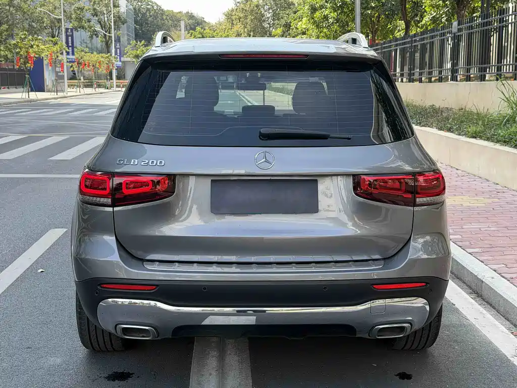 Mercedes-Benz GLB 2021 — фото 2
