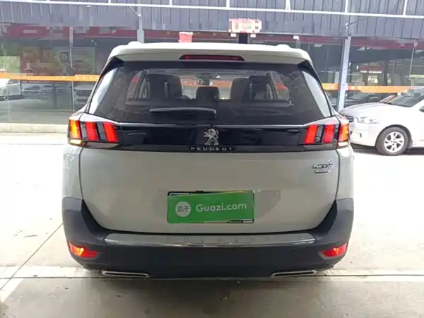 Peugeot 5008 2018
