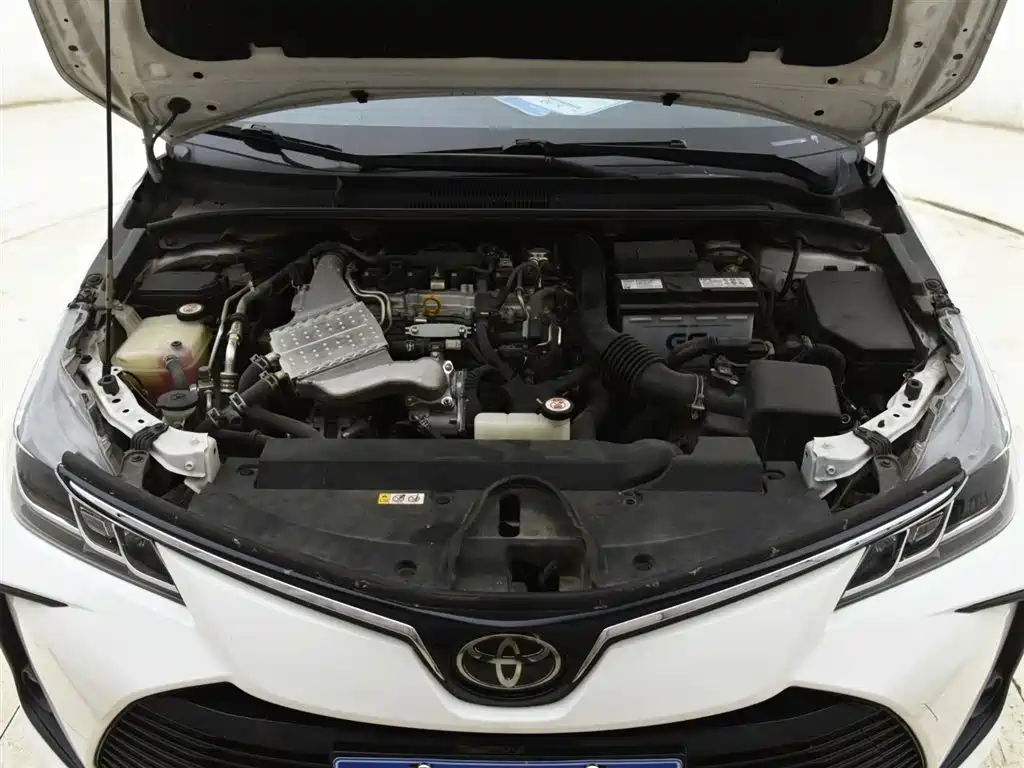 Toyota Corolla 2020 — фото 12