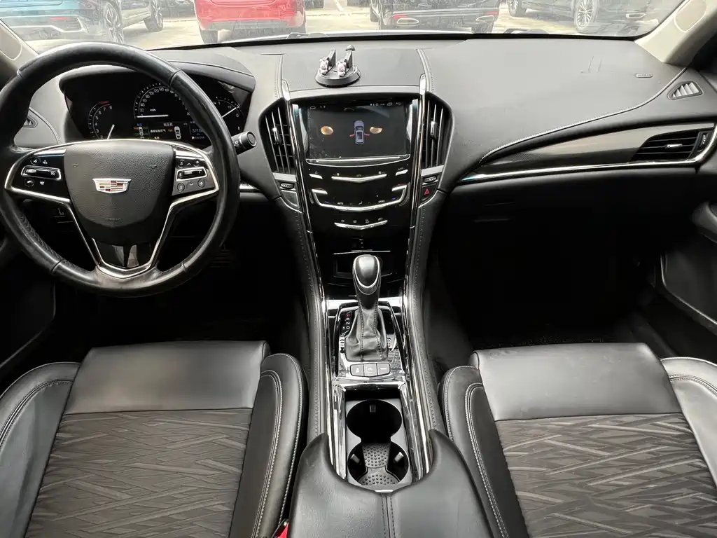 Cadillac ATS-L 2019 — фото 12