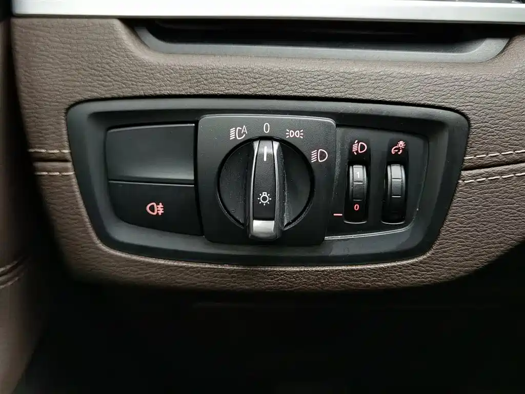 BMW X1 2020 — фото 21