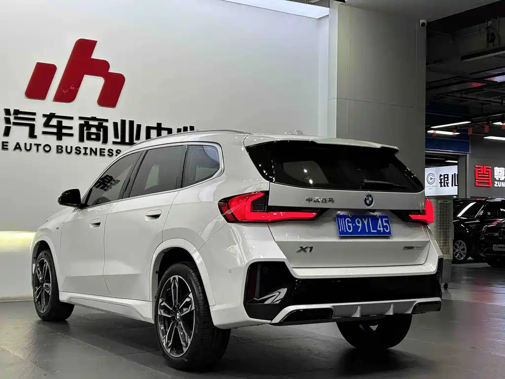 BMW X1 2023 — фото 17