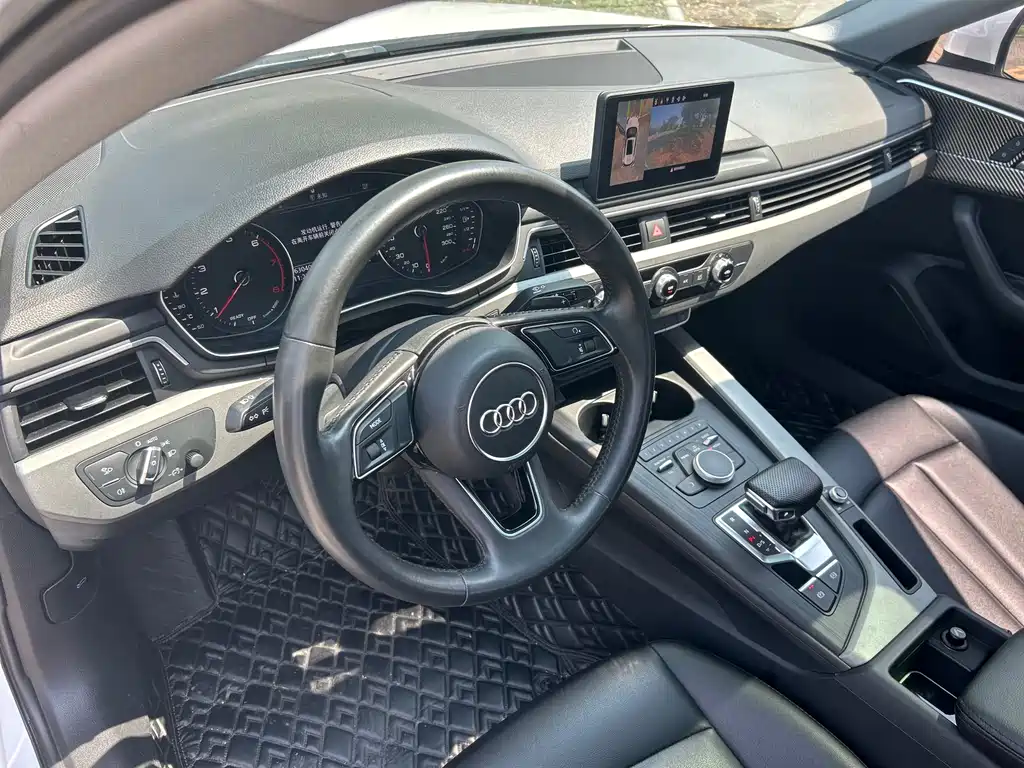 Audi A4L 2020 — фото 17