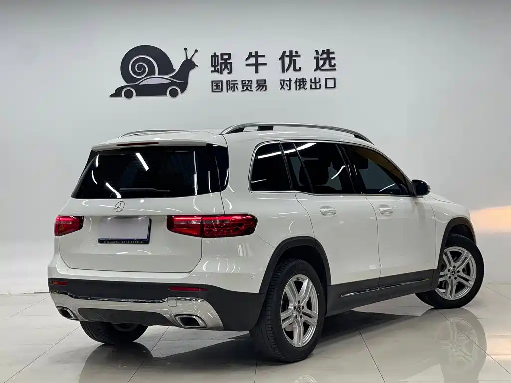 Mercedes-Benz GLB 2021