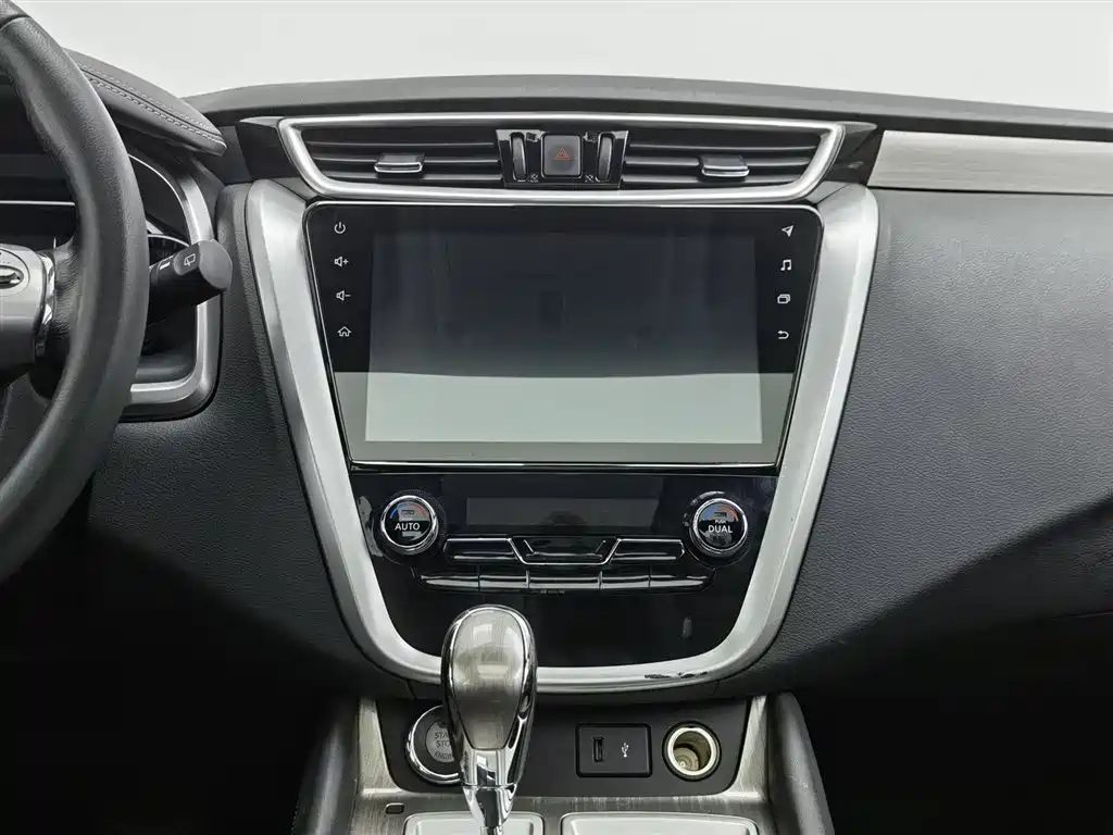 Nissan Murano 2020 — фото 12