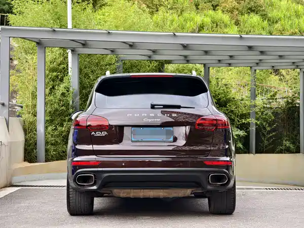 Porsche Cayenne 2015
