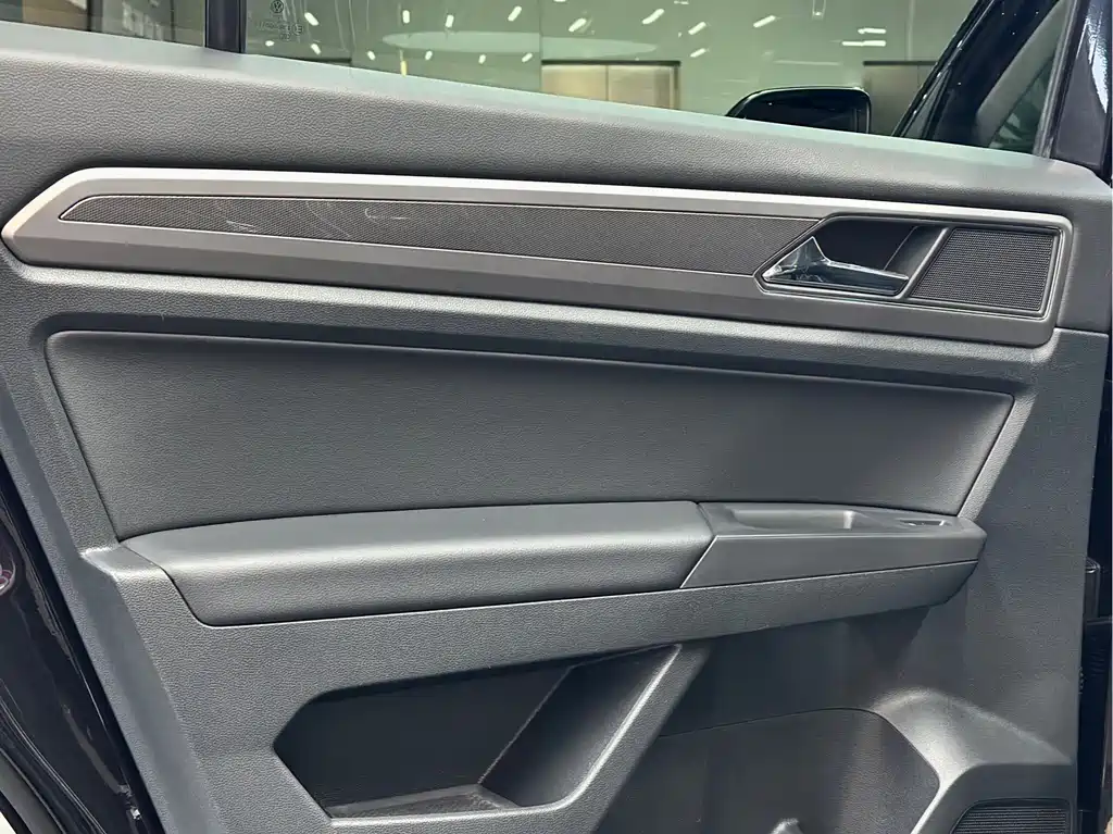 Volkswagen Teramont 2018 — фото 11