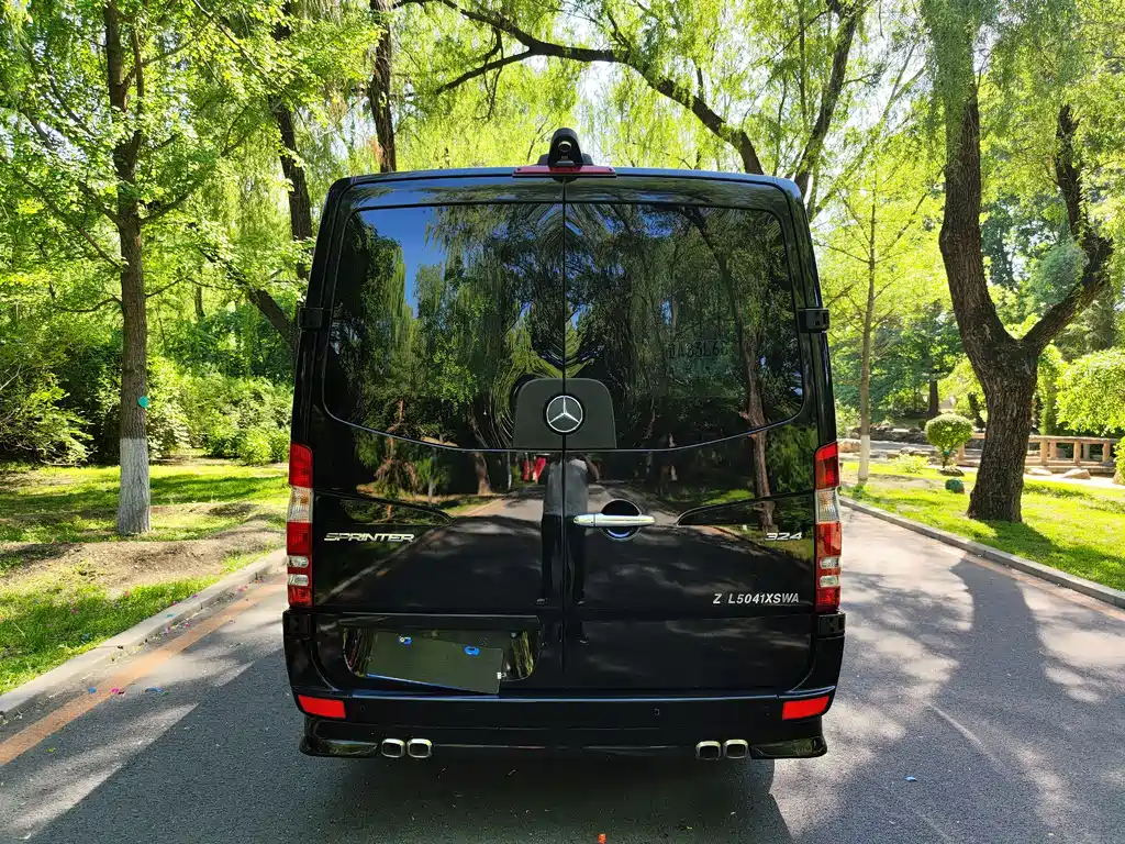 Mercedes-Benz Sprinter 2015 — фото 37