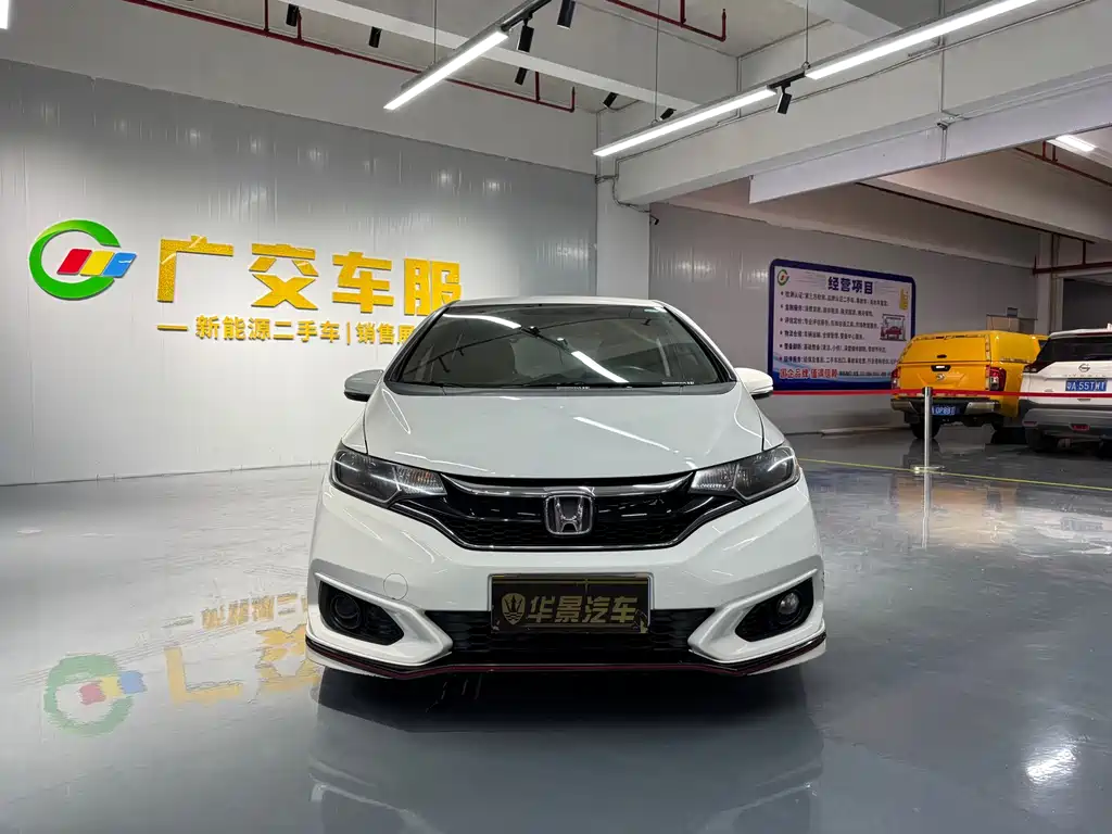 Honda Fit 2018 — фото 3