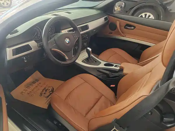 BMW 3 Series 2011