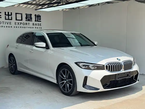 BMW 3 Series 2023