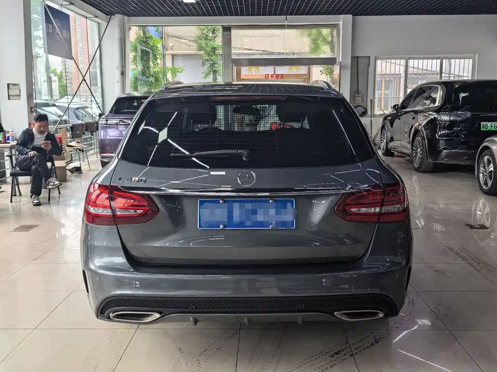 Mercedes-Benz C-Class 2017 — фото 12