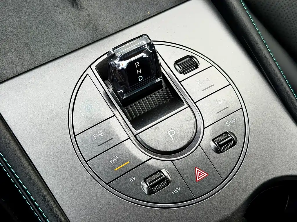 BYD Seal 06 2025 — фото 14
