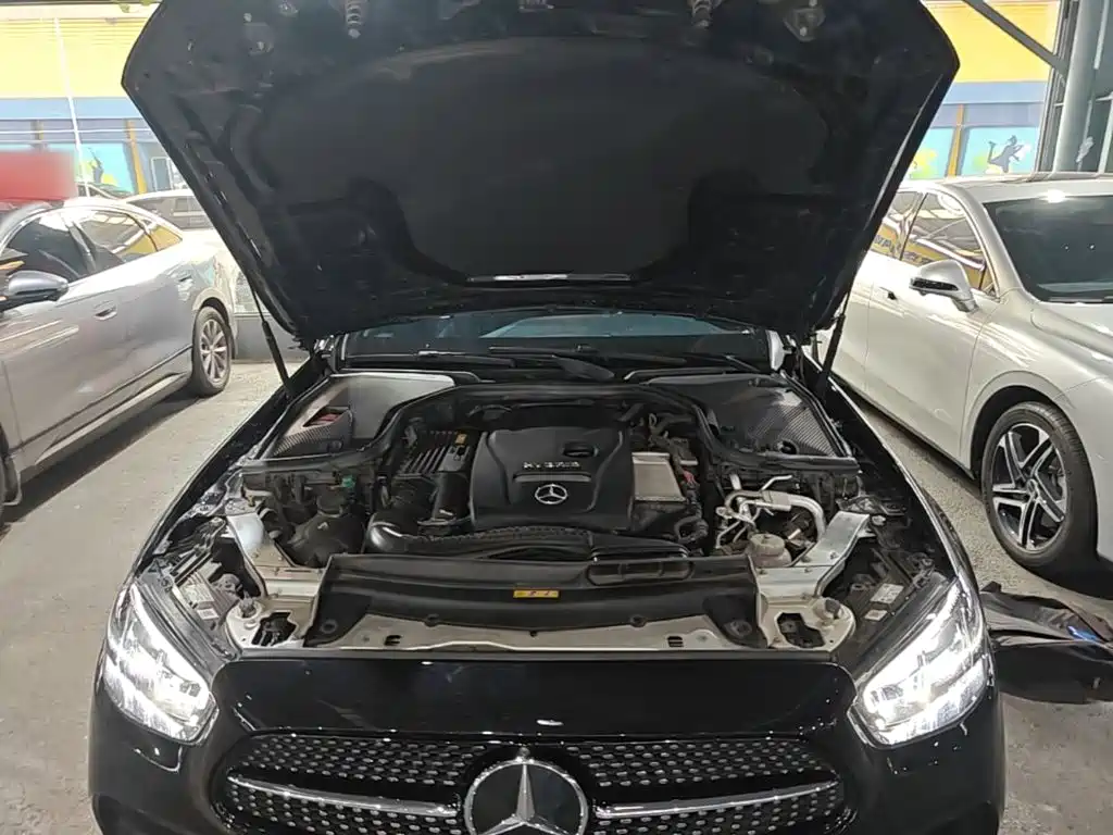 Mercedes-Benz E-Class New Energy 2022 — фото 20