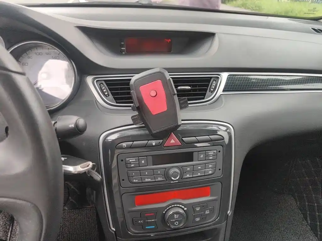 Peugeot 308 2015