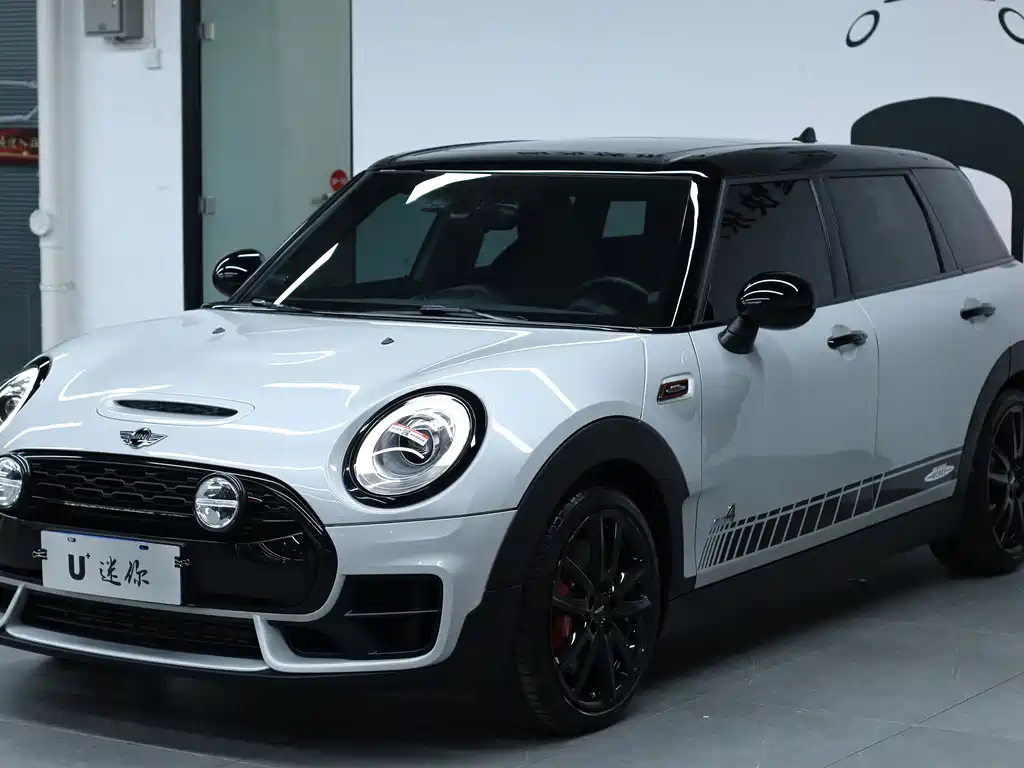 MINI JCW Clubman 2018 — фото 1
