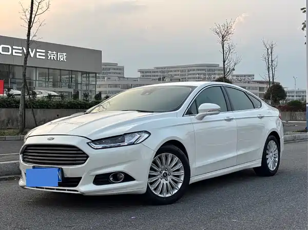 Ford Mondeo 2013