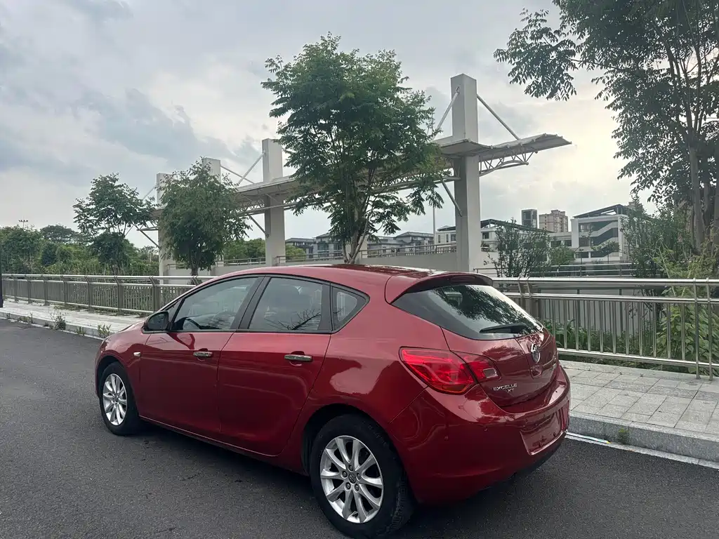 Buick Excelle 2014