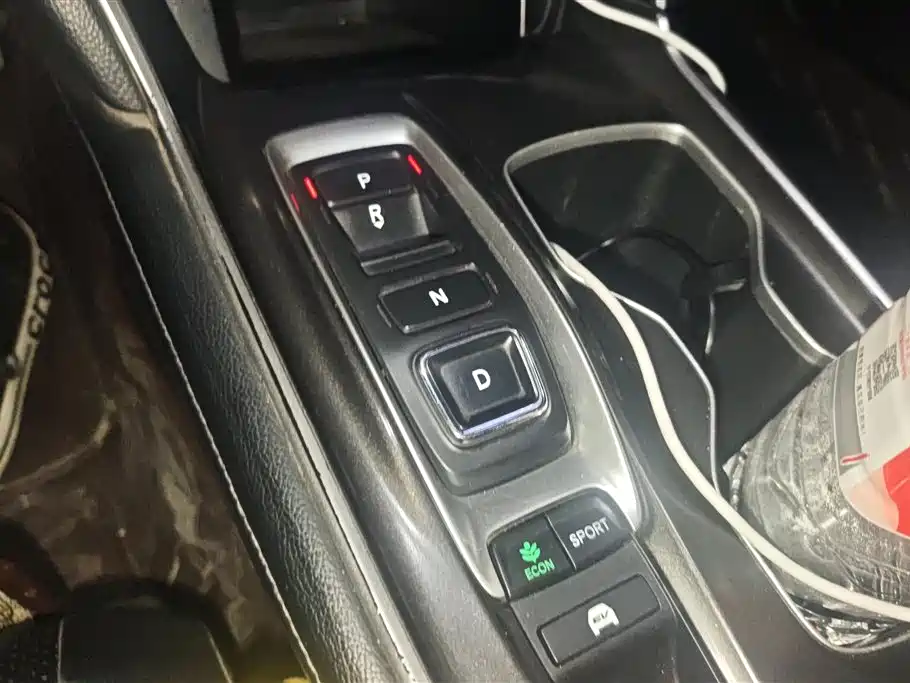 Honda Accord 2020 — фото 16